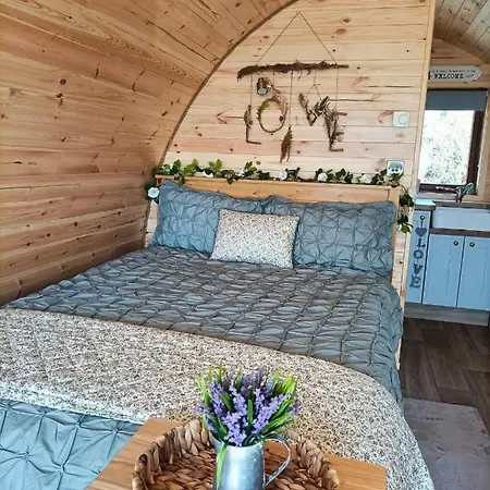 Деревянный коттедж Sea Crest Pods Donegal